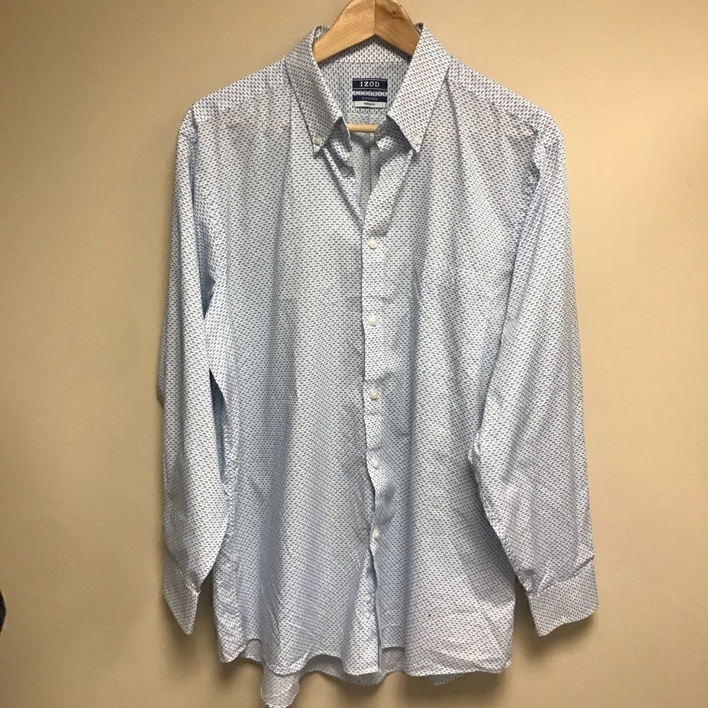 IZOD fish 🎣 print button down.   Size Large